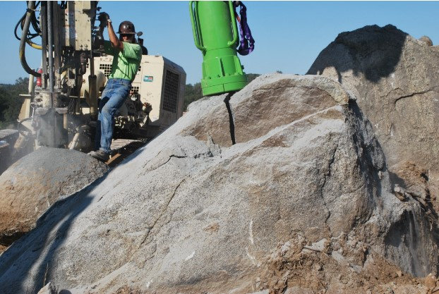 Hydraulic Splitting - Residential 2